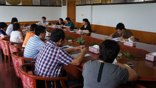 区第六次党代会月浦代表组讨论审议镇班子对照检查材料